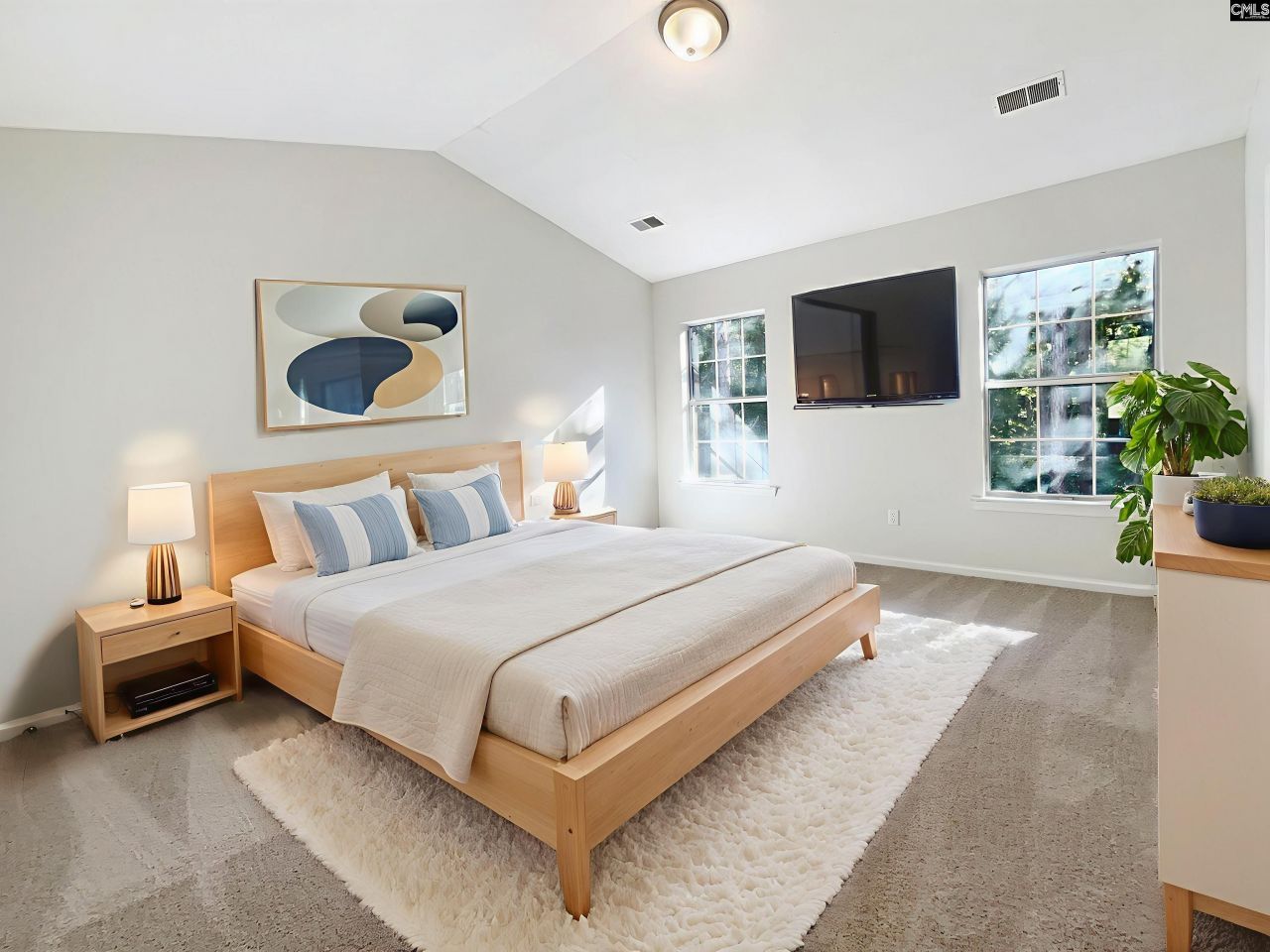 129 Cedar Field Lane Photo 4