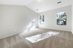 129 Cedar Field Lane photo 4