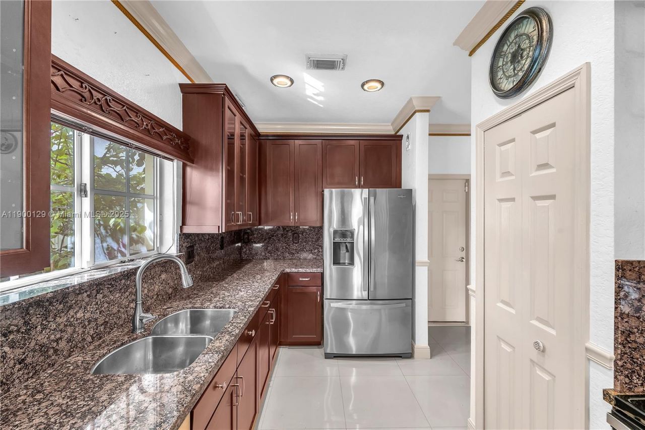 441 SE 31st Ave, Homestead, FL 33033 Photo