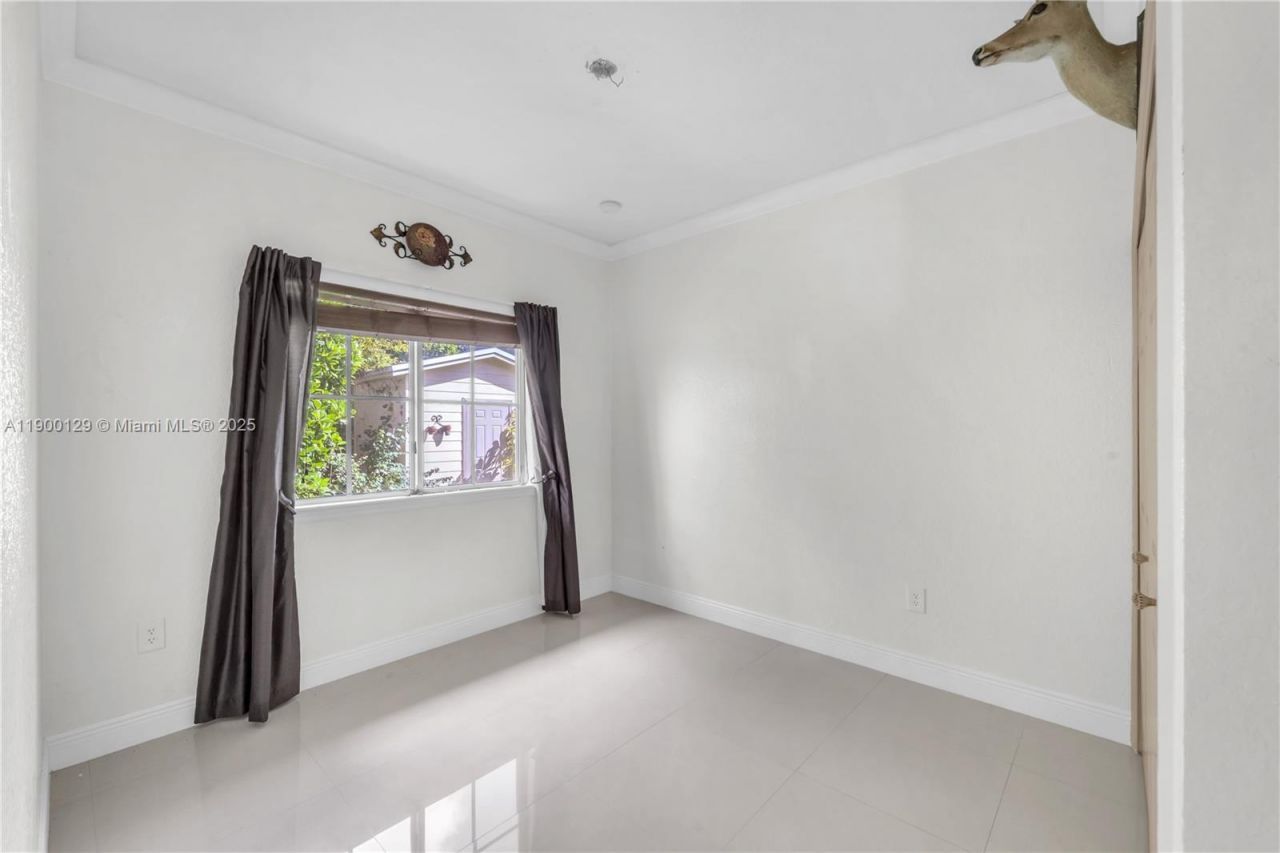 441 SE 31st Ave, Homestead, FL 33033 Photo