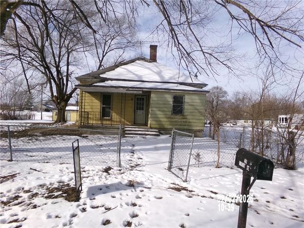 441 Walnut Street, Cowgill, MO 64637