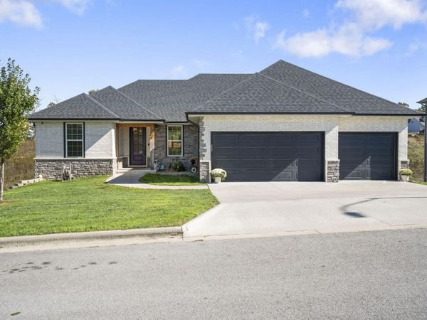 718 S Peach Brook, Nixa, MO 65714