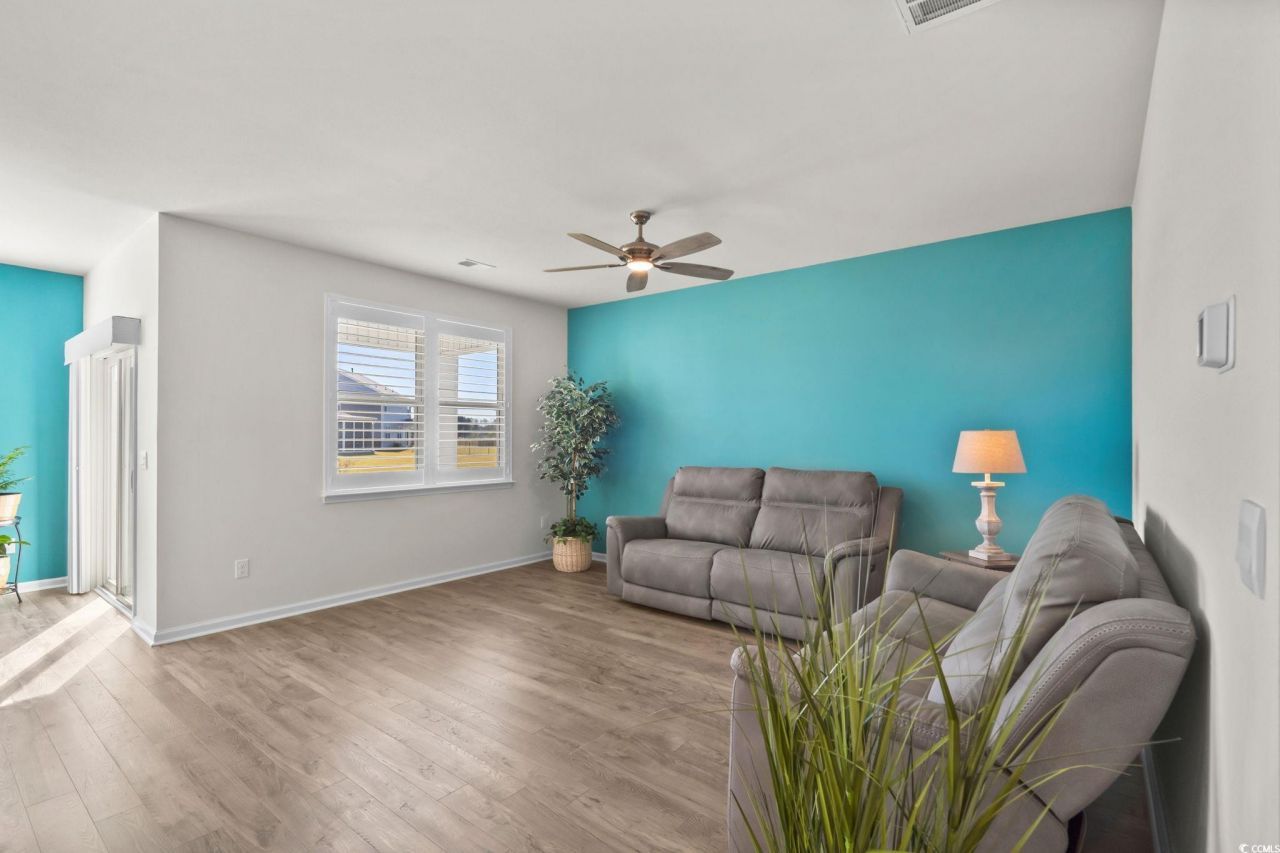 832 Green Garden Way Photo 10