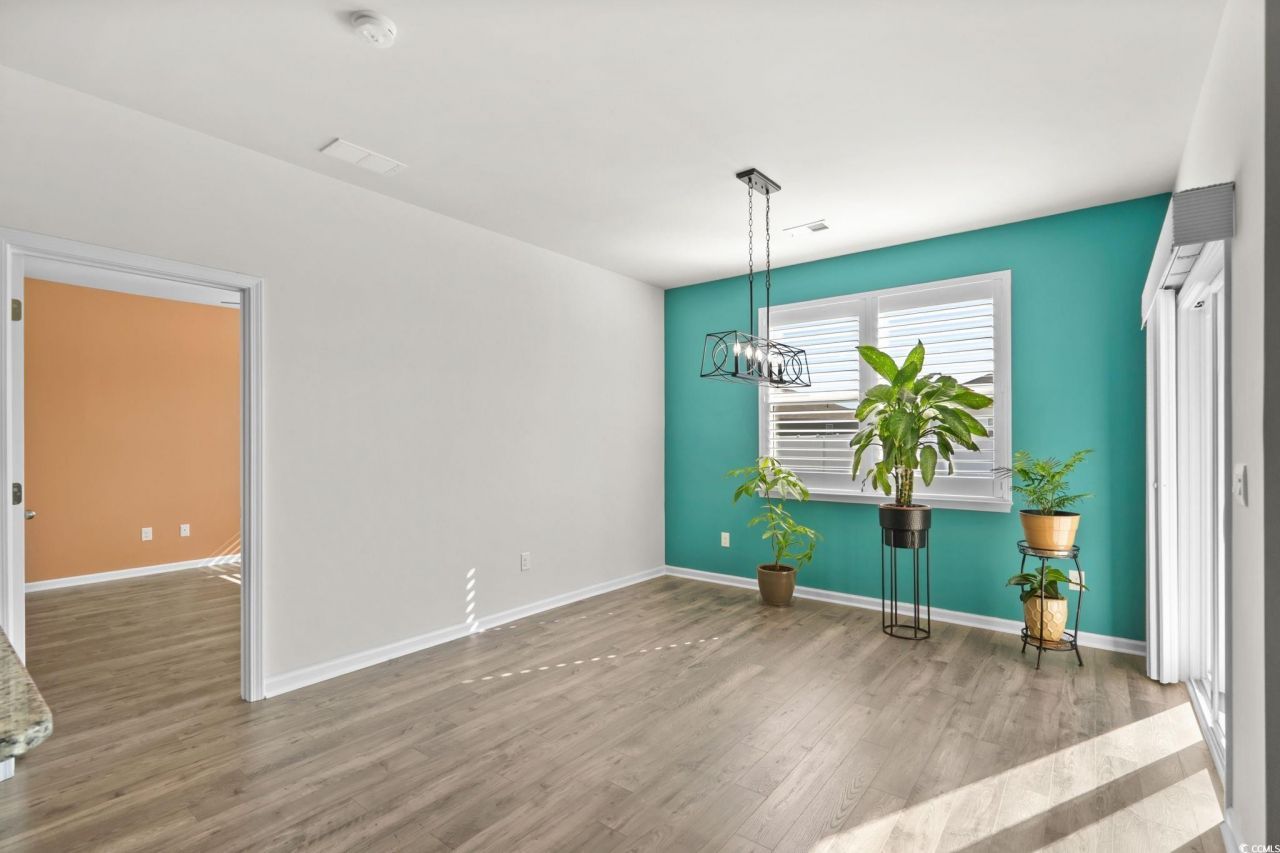 832 Green Garden Way Photo 12