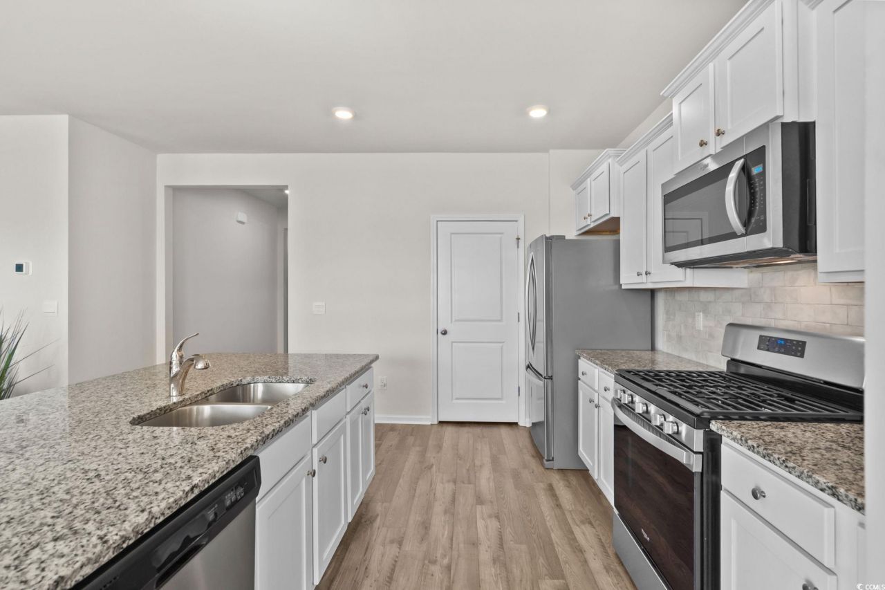 832 Green Garden Way Photo 6