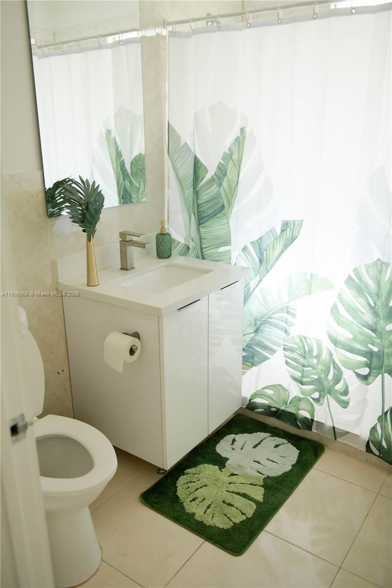 1274 SW 5 St, Miami, FL 33135 Photo