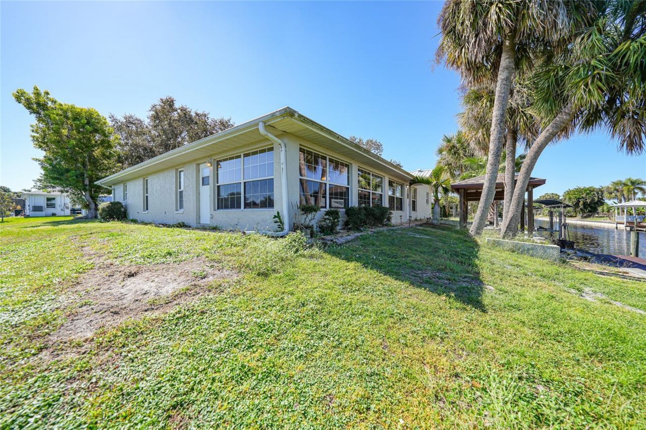 2037 Palm Harbor Terrace, Punta Gorda, FL 33982 Photo