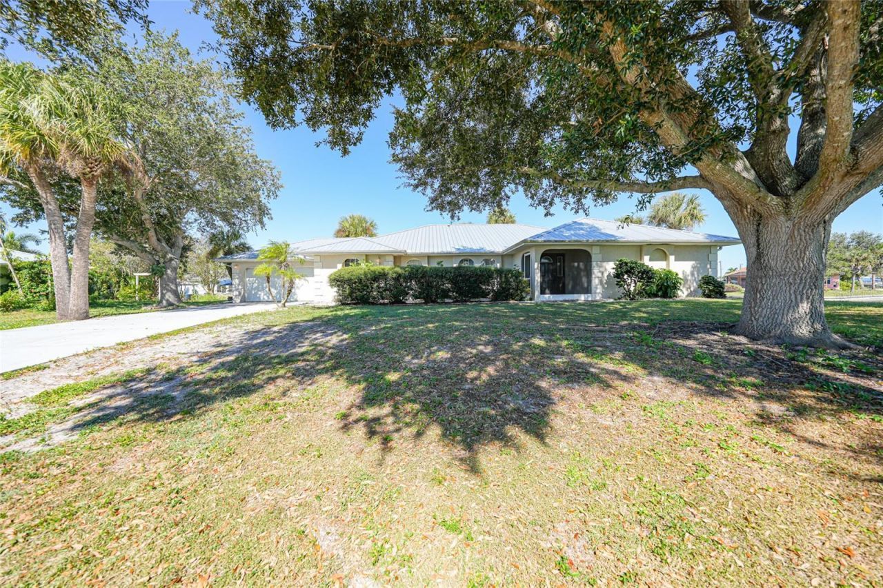 2037 Palm Harbor Terrace, Punta Gorda, FL 33982 Photo