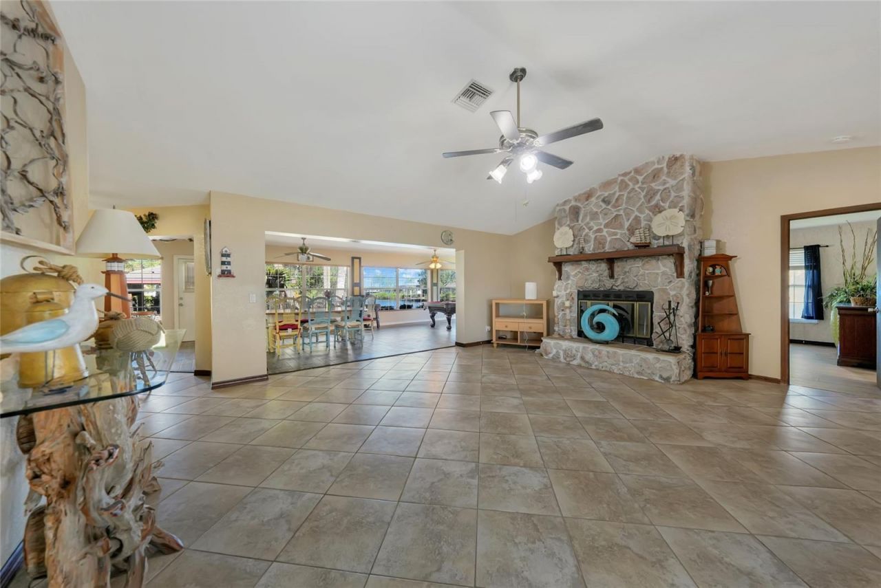 2037 Palm Harbor Terrace, Punta Gorda, FL 33982 Photo