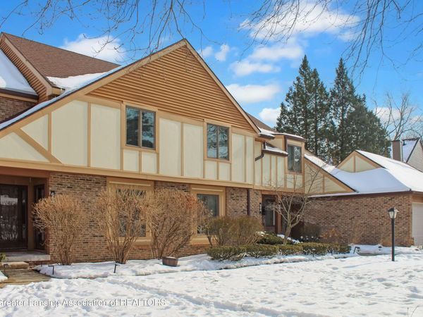 688 Moorland Drive, East Lansing, MI 48823