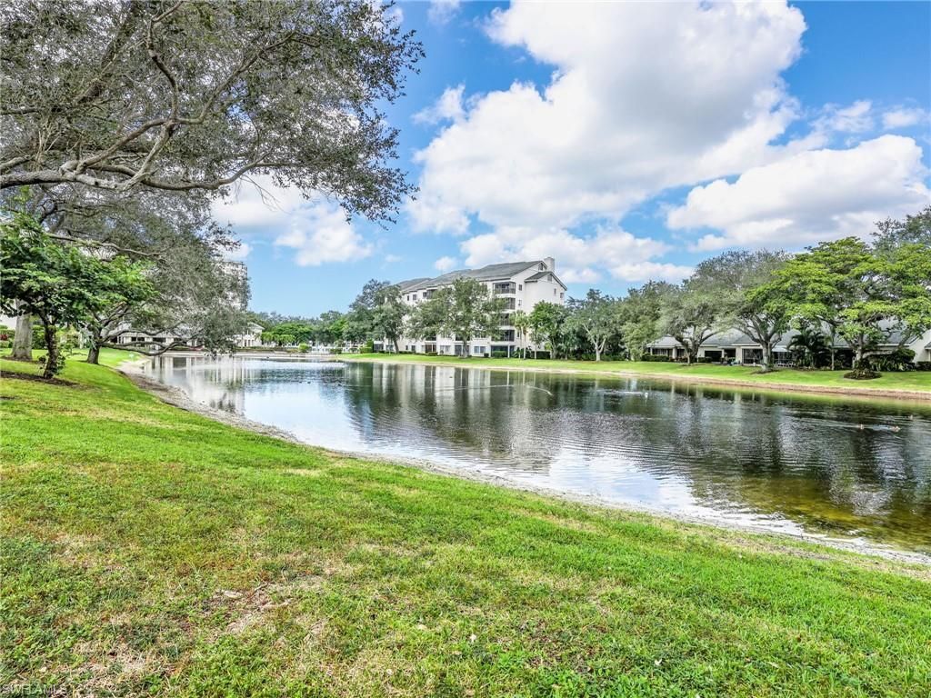 401 Arbor Lake Dr, Unit 4-101, Naples, FL 34110 Photo
