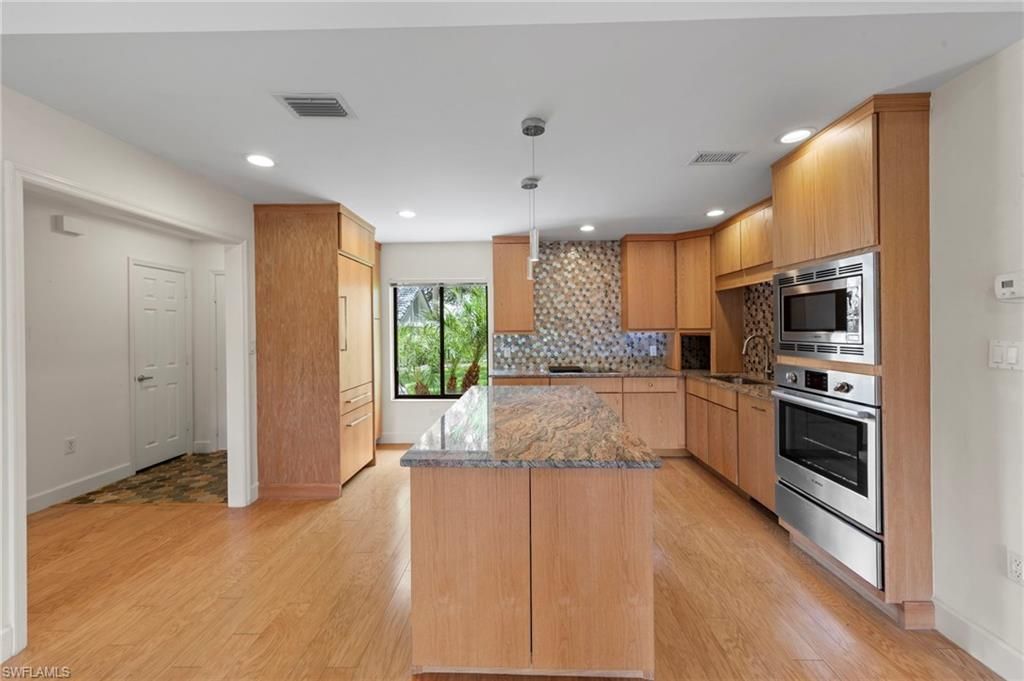 401 Arbor Lake Dr, Unit 4-101, Naples, FL 34110 Photo