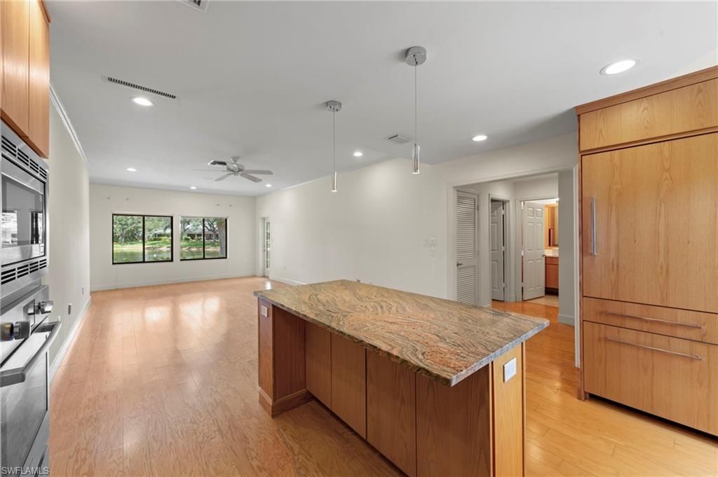 401 Arbor Lake Dr, Unit 4-101, Naples, FL 34110 Photo