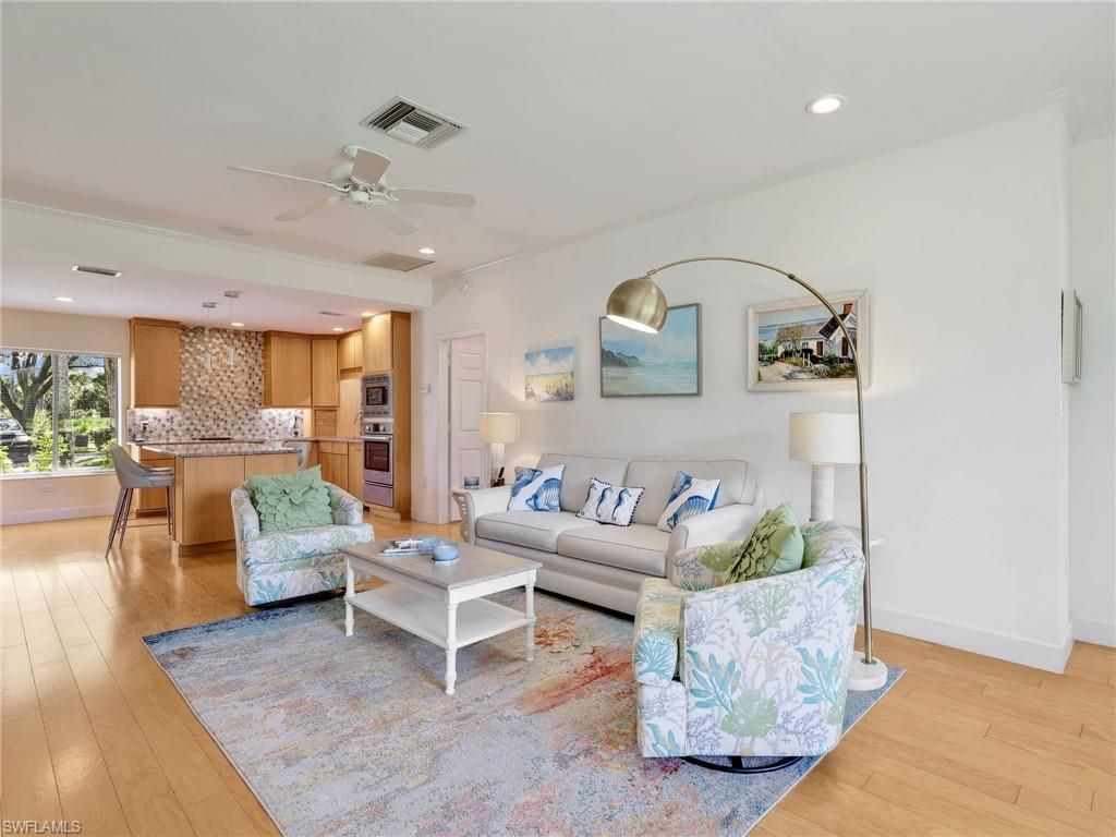 401 Arbor Lake Dr, Unit 4-101, Naples, FL 34110 Photo