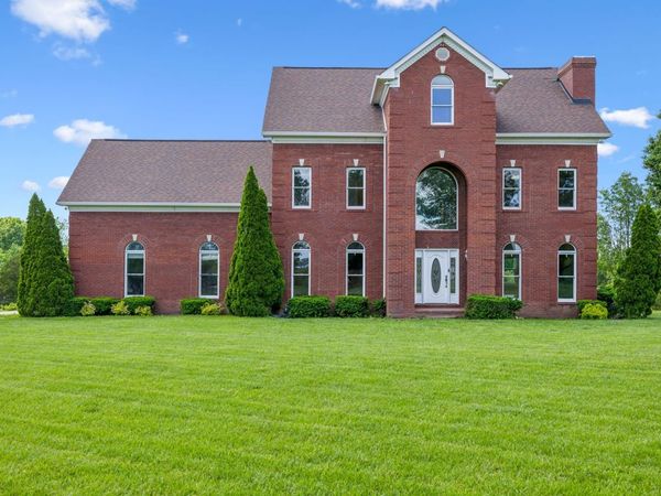 122 Windcrest Dr, Hohenwald, TN 38462