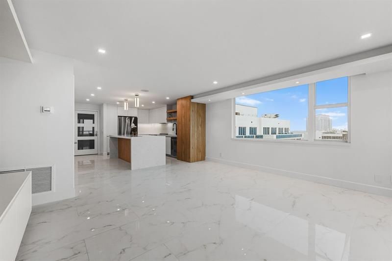 545 S Fort Lauderdale Beach Boulevard, Unit 1701, Fort Lauderdale, FL 33316 Photo
