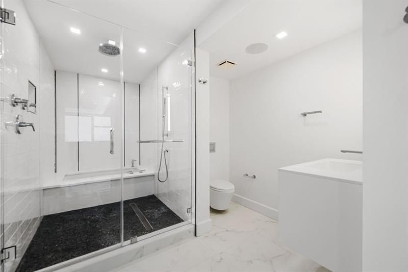 545 S Fort Lauderdale Beach Boulevard, Unit 1701, Fort Lauderdale, FL 33316 Photo
