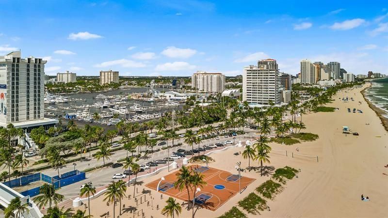 545 S Fort Lauderdale Beach Boulevard, Unit 1701, Fort Lauderdale, FL 33316 Photo