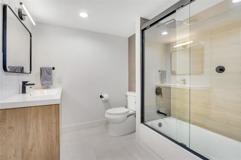 8569 Casa Del Lago, Boca Raton, FL 33433 Photo