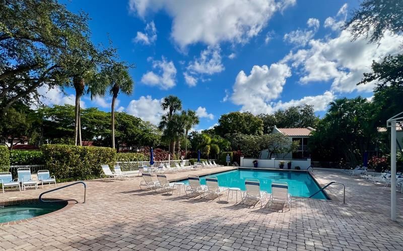 4126 W Palm Aire Drive, Unit 262D, Pompano Beach, FL 33069 Photo