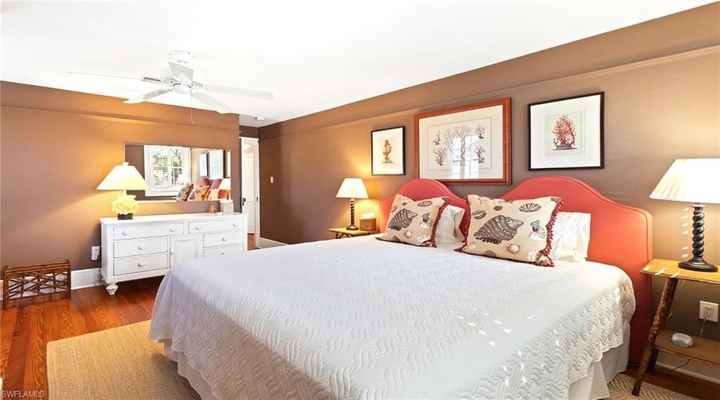 187 Broad Ave S, Naples, FL 34102 Photo