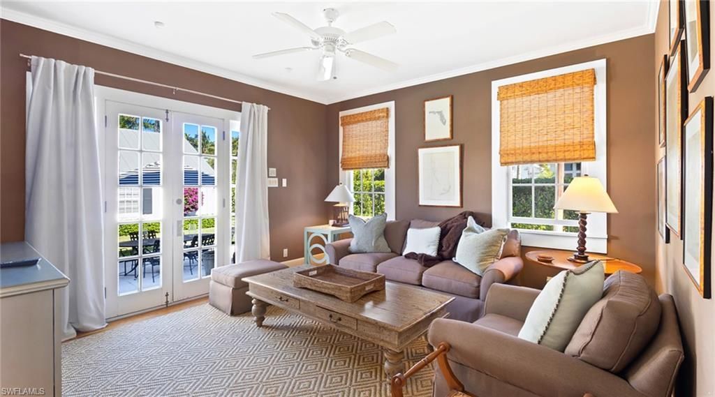 187 Broad Ave S, Naples, FL 34102 Photo