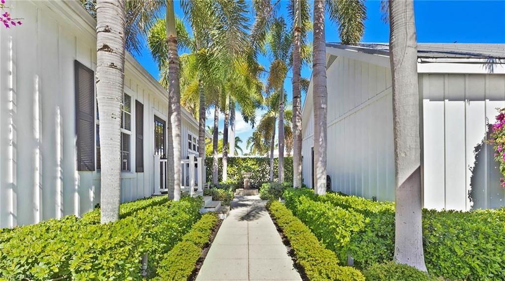 187 Broad Ave S, Naples, FL 34102 Photo