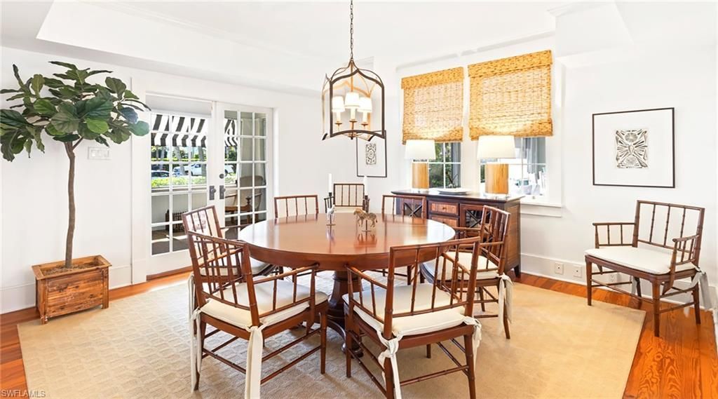 187 Broad Ave S, Naples, FL 34102 Photo
