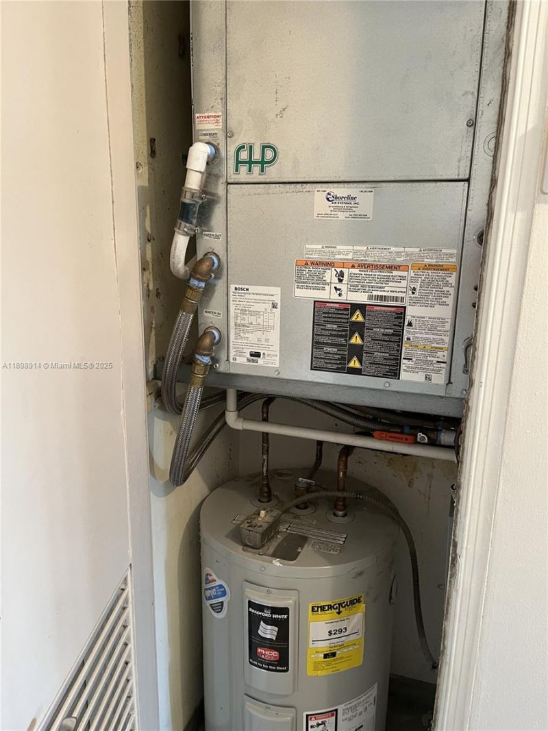 3050 NE 48th St, Unit 205, Fort Lauderdale, FL 33308 Photo