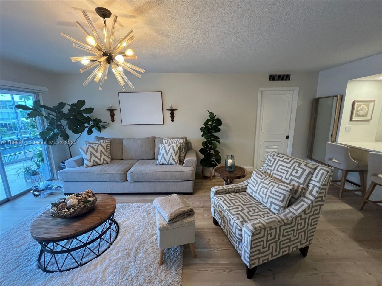 3050 NE 48th St, Unit 205, Fort Lauderdale, FL 33308 Photo