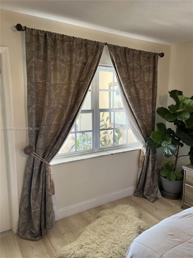 3050 NE 48th St, Unit 205, Fort Lauderdale, FL 33308 Photo