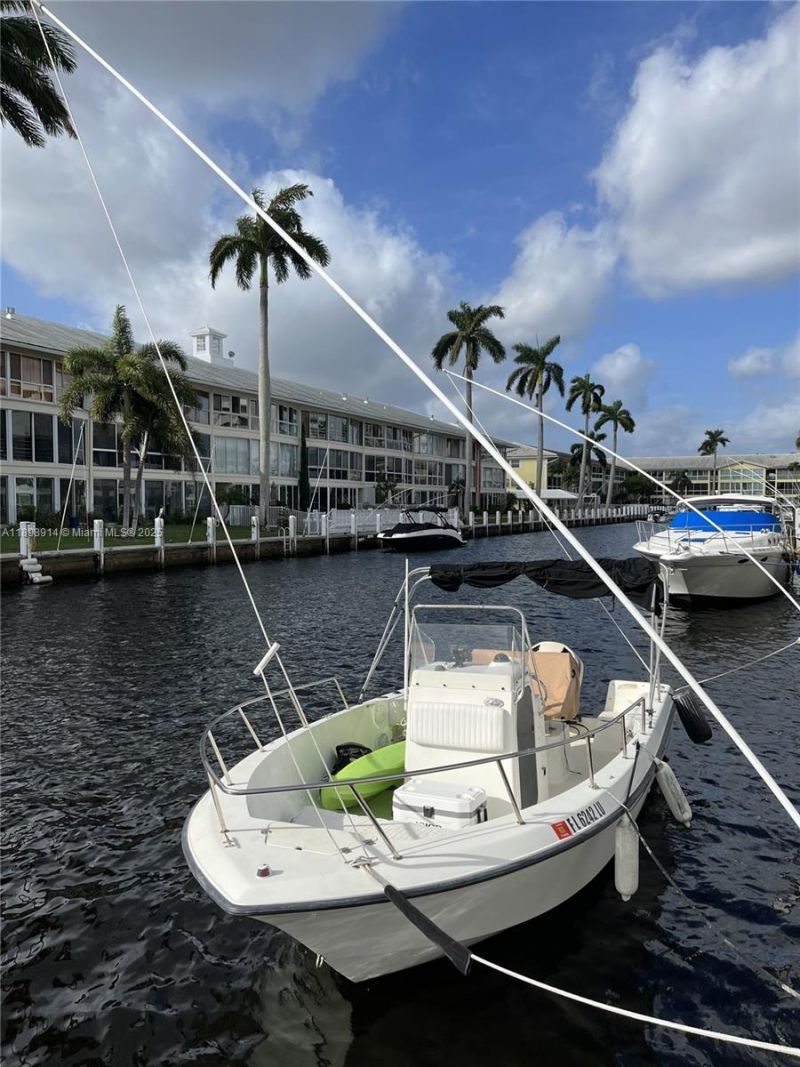 3050 NE 48th St, Unit 205, Fort Lauderdale, FL 33308 Photo