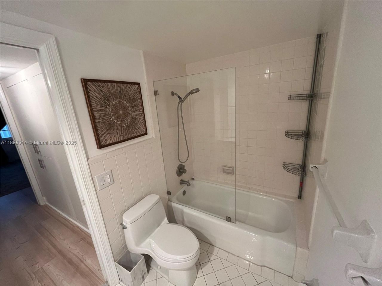 3050 NE 48th St, Unit 205, Fort Lauderdale, FL 33308 Photo