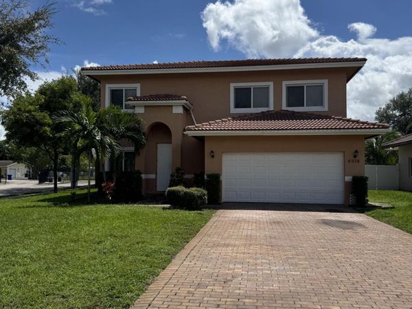 4518 NW 36th Court, Lauderdale Lakes, FL 33319