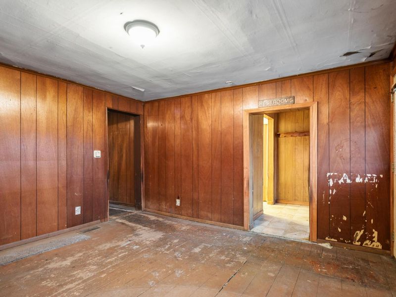 551 E Main Street, Circleville, OH 43113 Photo 13