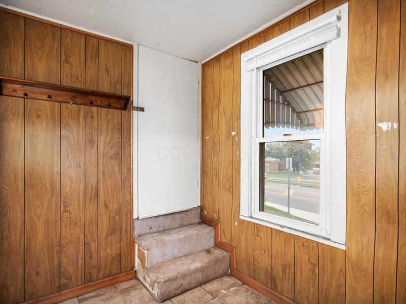 551 E Main Street, Circleville, OH 43113 Photo 14