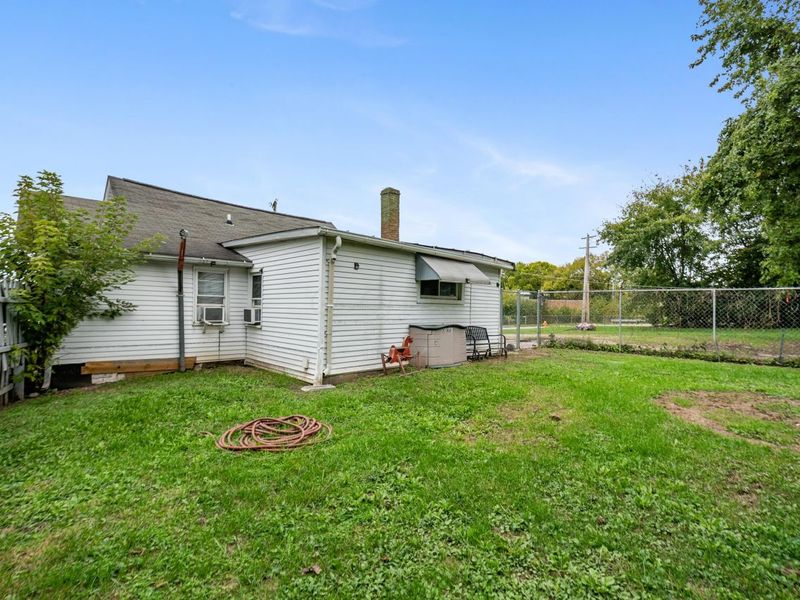 551 E Main Street, Circleville, OH 43113 Photo 23