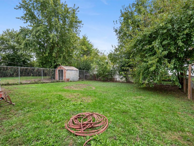 551 E Main Street, Circleville, OH 43113 Photo 24