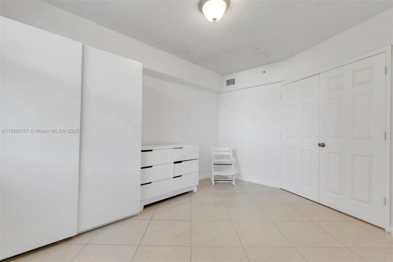 1900 Van Buren St, Unit 206B, Hollywood, FL 33020 Photo