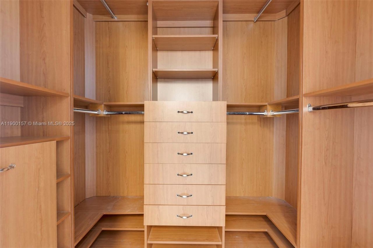 1900 Van Buren St, Unit 206B, Hollywood, FL 33020 Photo