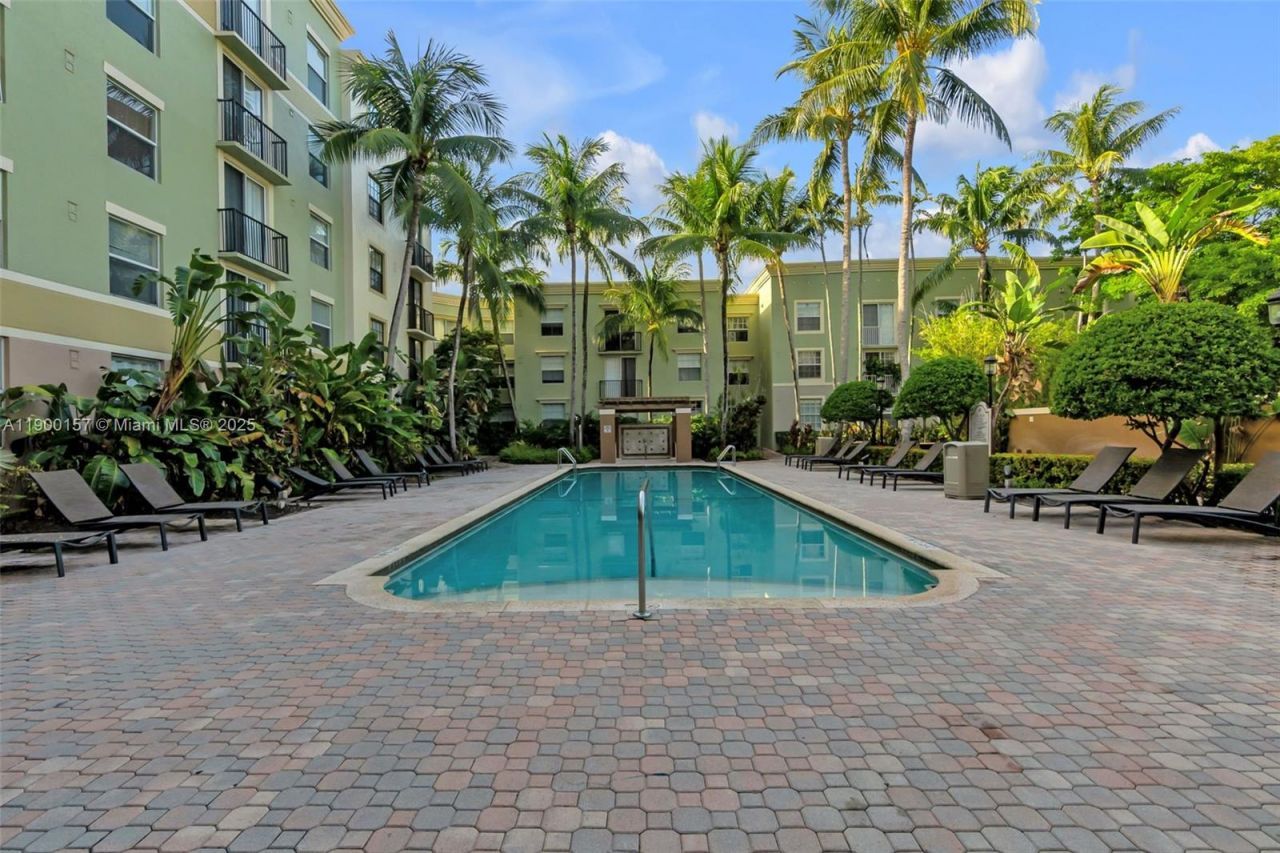 1900 Van Buren St, Unit 206B, Hollywood, FL 33020 Photo