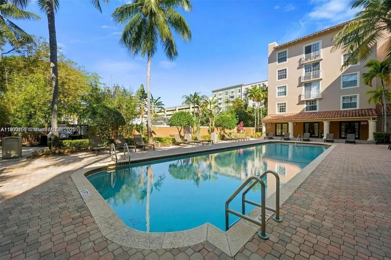 1900 Van Buren St, Unit 206B, Hollywood, FL 33020 Photo