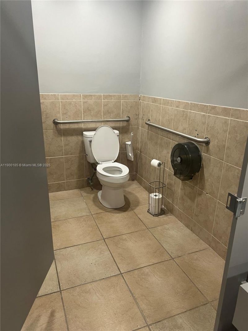3800 N University Dr, Unit 3842-3846, Sunrise, FL 33351 Photo