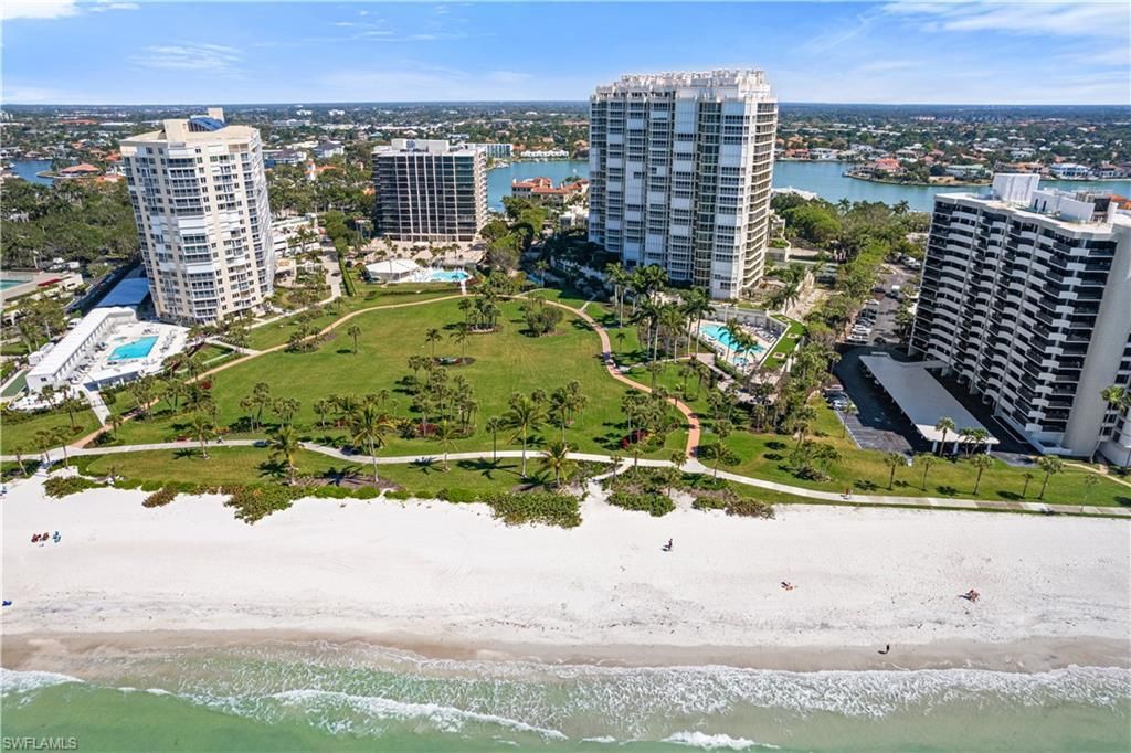 4031 Gulf Shore Blvd N, Unit 22, Naples, FL 34103 Photo