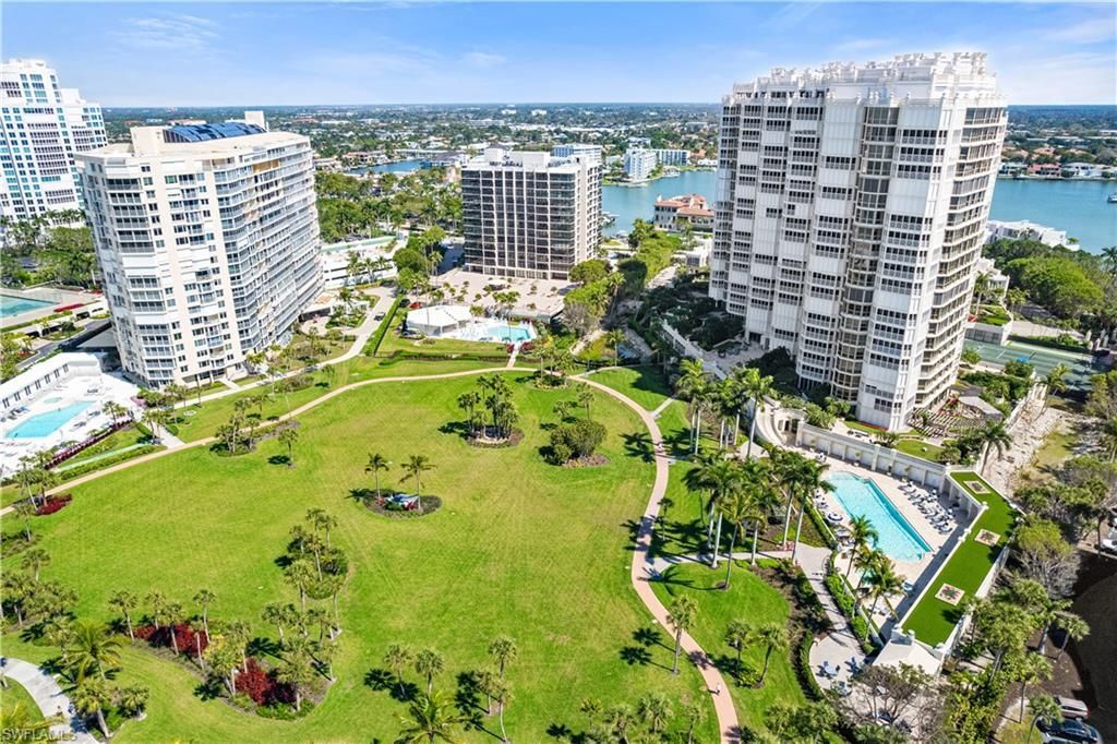 4031 Gulf Shore Blvd N, Unit 22, Naples, FL 34103 Photo