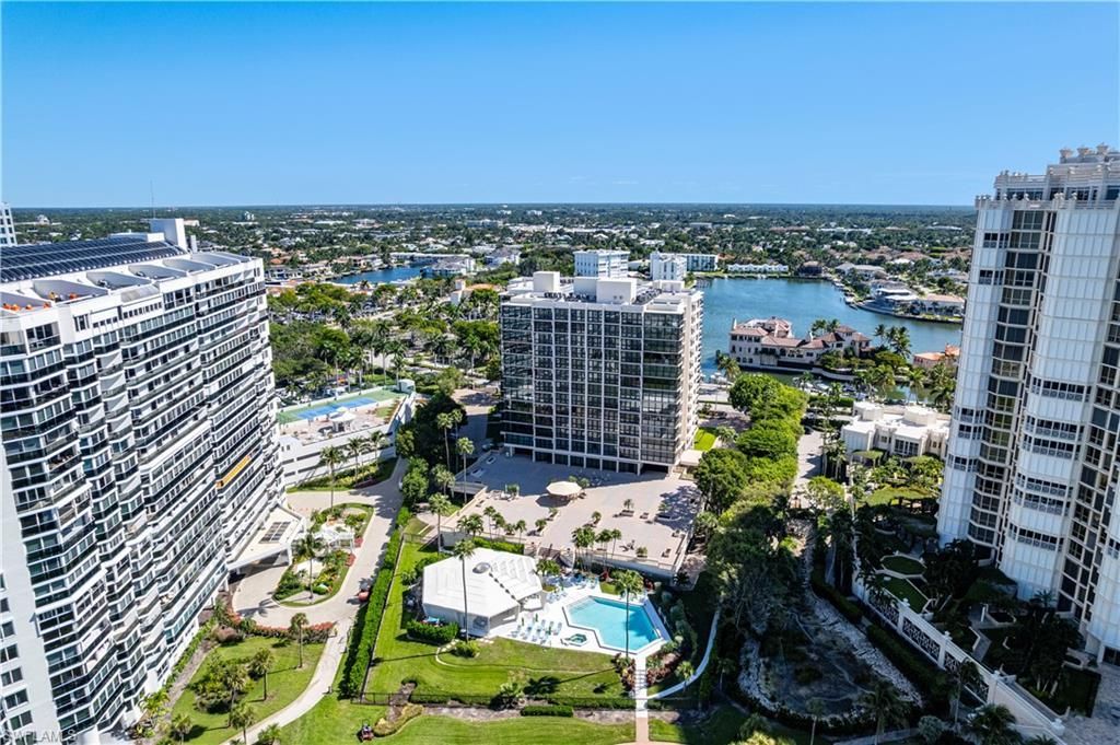 4031 Gulf Shore Blvd N, Unit 22, Naples, FL 34103 Photo