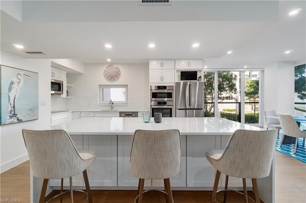 4031 Gulf Shore Blvd N, Unit 22, Naples, FL 34103 Photo