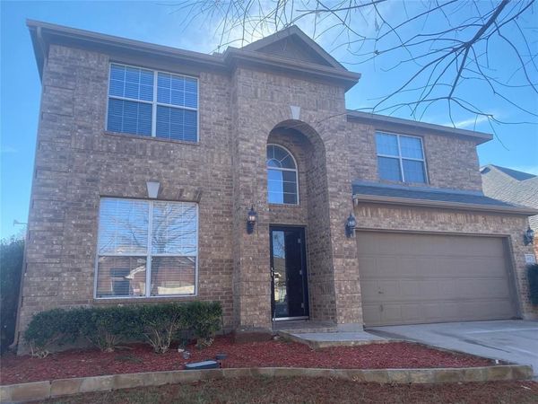 612 Catalpa Road, Fort Worth, TX 76131