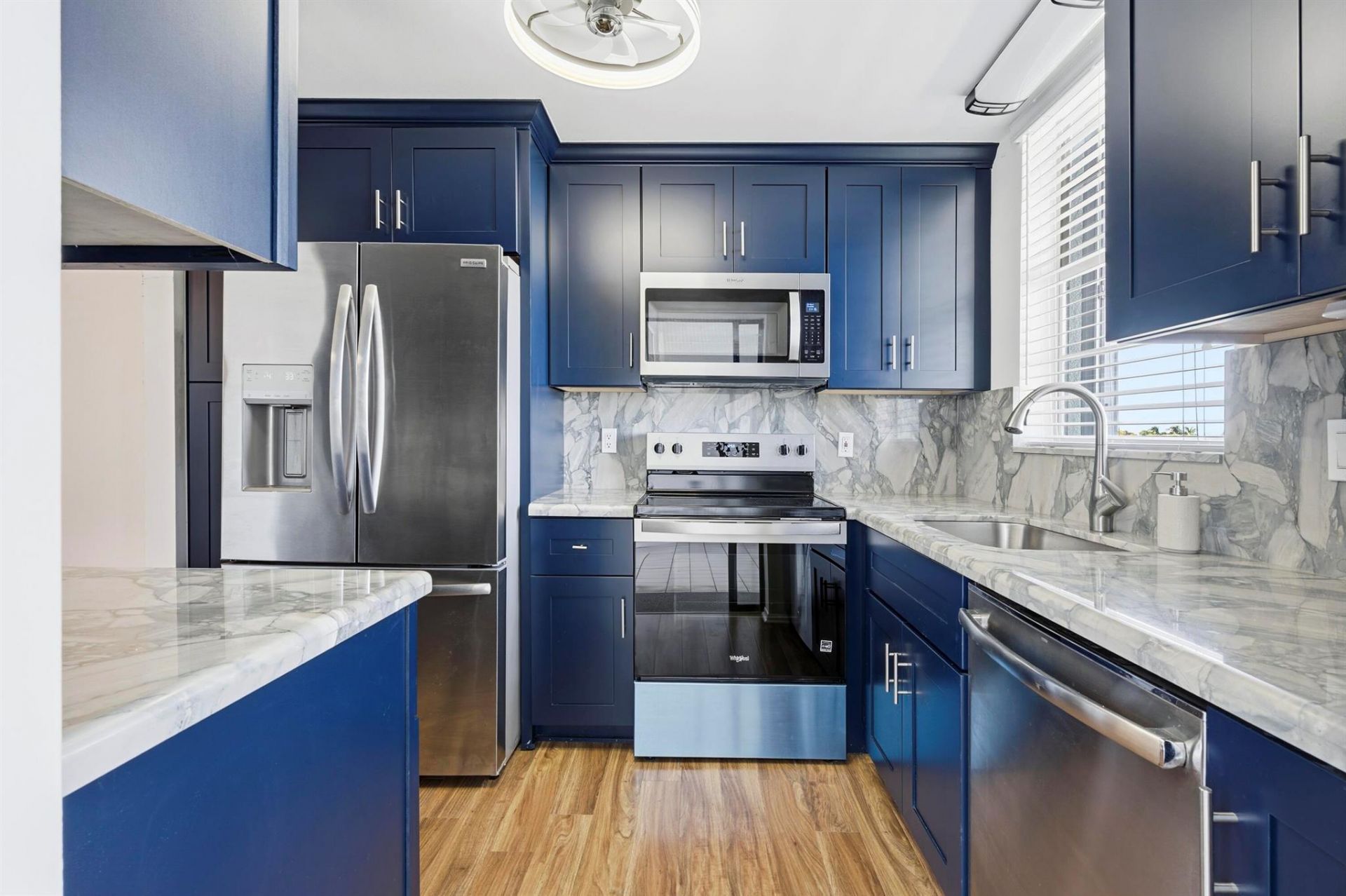 109 Paradise Harbour Blvd, Unit 415, North Palm Beach, FL 33408 Photo