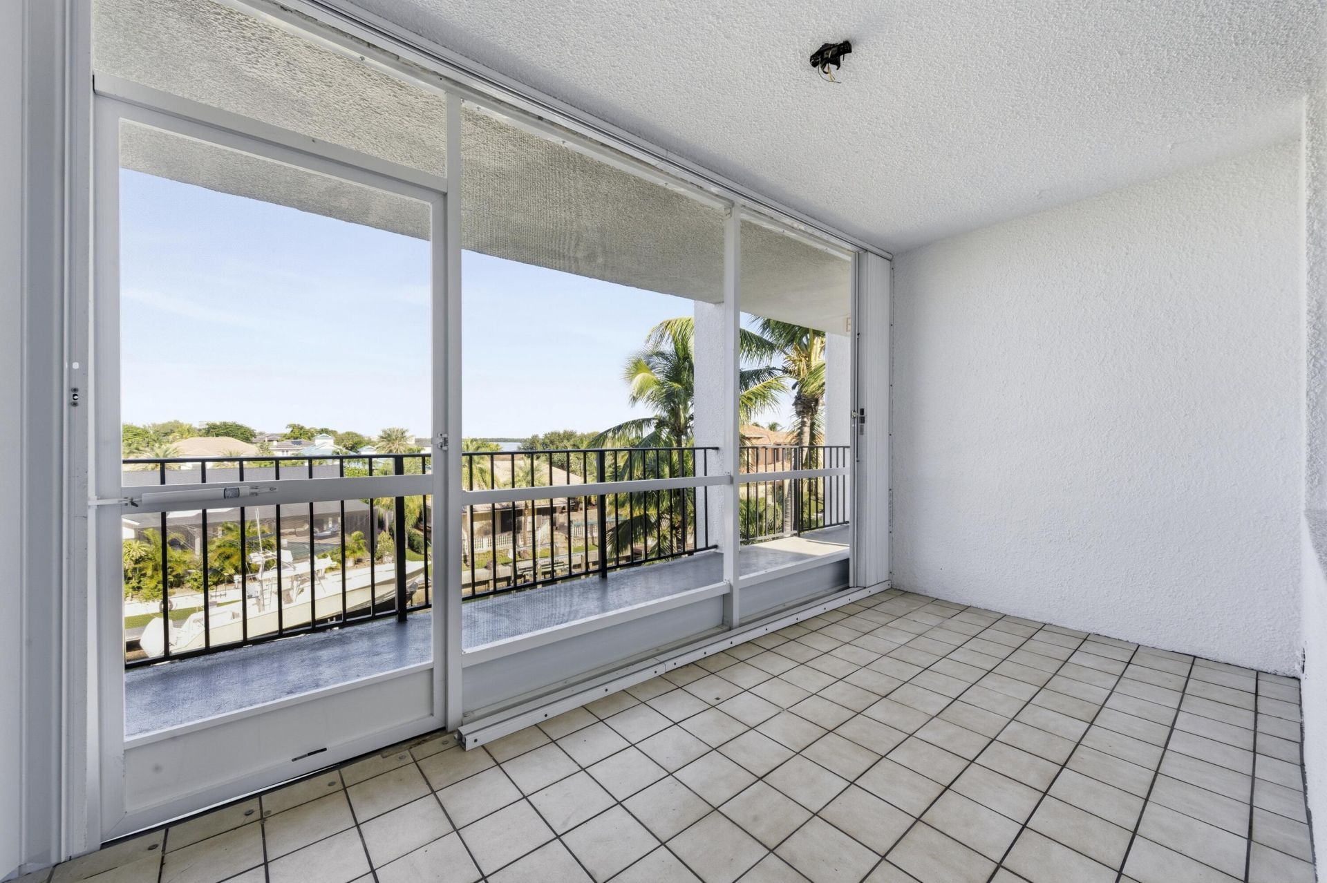 109 Paradise Harbour Blvd, Unit 415, North Palm Beach, FL 33408 Photo
